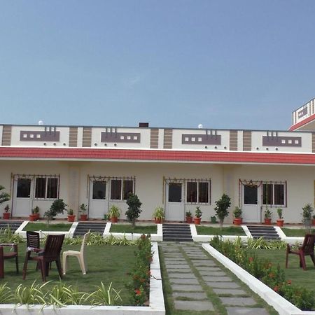 Moonlight Beach Resort Ongole Exterior foto