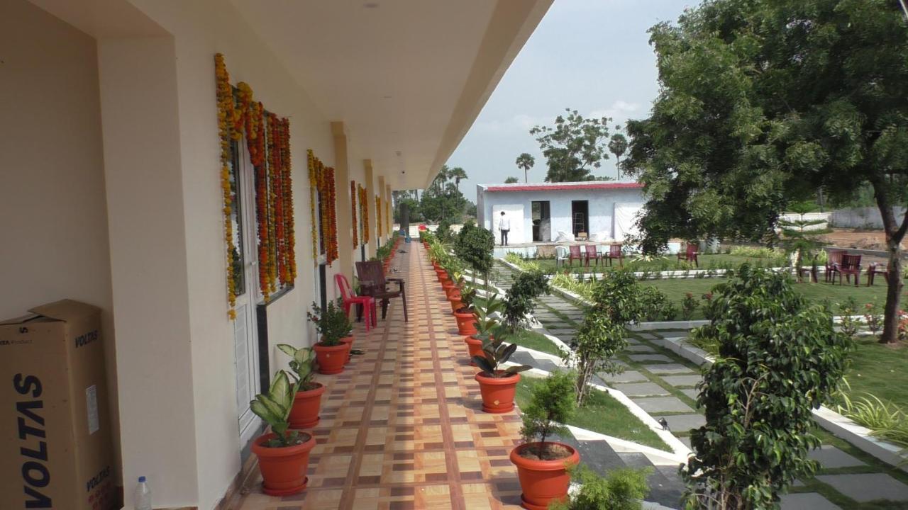 Moonlight Beach Resort Ongole Exterior foto